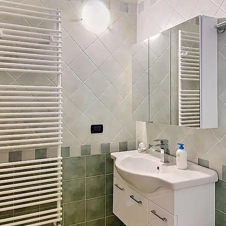 Riflesso Del Lario By Interhome * Bellano